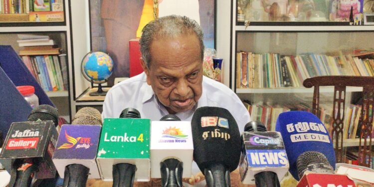 Kilinochi இந்திய முறையிலான அரசியல் தீர்வை முன்வைக்கும் வேட்பாளருக்கு ஆதரவளிக்க வேண்டும்.