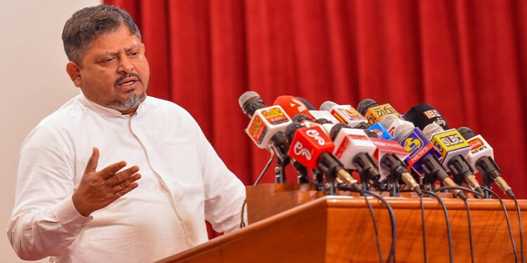 வவுனியா இலவச குடிநீர் திட்டம் ஆரம்பித்து வைப்பு.