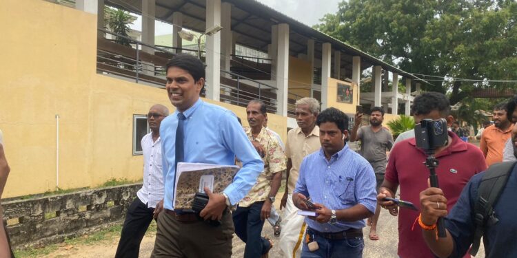 Jaffna மீண்டும் சாவகச்சேரி வைத்தியசாலையில் அருச்சுனா இராமநாதன்.