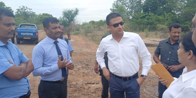 கிளிநொச்சிபரந்தன் இரசாயன தொழிற்சாலைக்கு முதலீட்டு மேம்பாடு இராஜாங்க அமைச்சர் விஜயம்!