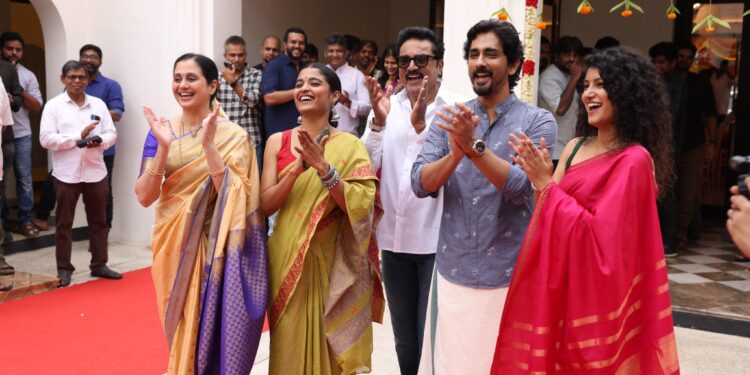 இயக்குனர் ஸ்ரீ கணேஷோடு இணையும் நடிகர் சித்தார்த்.