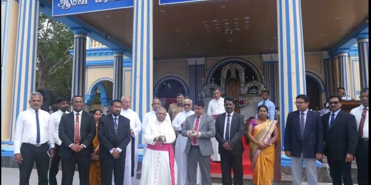 மன்னார்மன்னார் மடுத்தாயாரின் நூற்றாண்டு விழா – நினைவு தபால் முத்திரை வெளியீடு