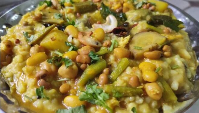 சூப்பரான கதம்ப சாதம்.