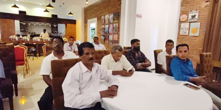 வவுனியாவவுனியாவில் தமிழீழ விடுதலை இயக்கத்தின் மத்திய குழு கூட்டம்