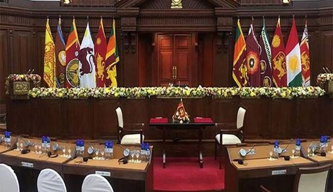 இன்று புதிய அமைச்சரவை பதவியேற்பு