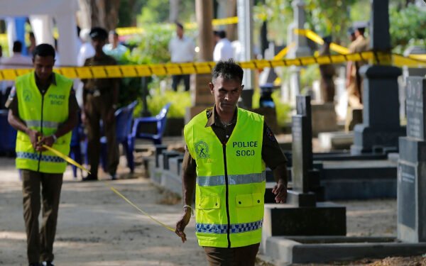 மனைவியை கொடூரமாக தாக்கி படுகொலை செய்த கணவன் கைது. 2024-09-15 09:33