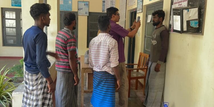 தலைமன்னாரில் கைது செய்யப்பட்ட 17 இந்திய மீனவர்களையும் விளக்கமறியலில் வைக்க உத்தரவு.