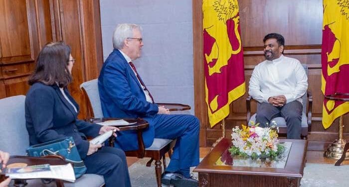 பிரித்தானிய உயர்ஸ்தானிகர் ஆண்ட்ரூ பெட்ரிக், ஜனாதிபதி அநுர குமார திசாநாயக்கவை இன்று சந்தித்தார்.