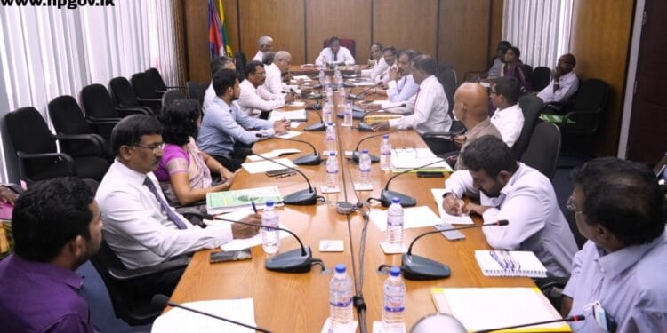 வடக்கில் சுற்றுலாசார் முதலீட்டுக்கான காணிகளைப் பெற்றுக்கொள்வதில் சிக்கல்கள்.
