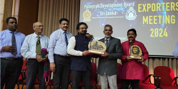கடற்தொழில் அமைச்சரின் பங்கேற்புடன் பனை பொருள்சார் ஏற்றுமதியாளர்களுடானான கலந்துரையாடல்.