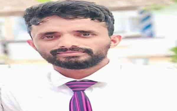 இரத்தக் காயங்களுடன் சடலமாக மீட்க்கப்பட்ட இளம் ஆசிரியர்.