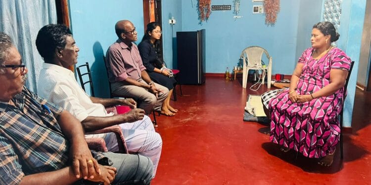 மன்னார் வைத்தியசாலையில் மரணமான இளம் தாயாரின் வீட்டிற்கு சென்ற எம். பி.