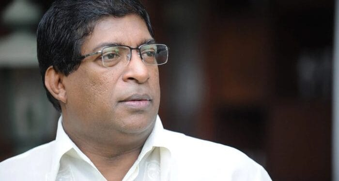 ரணிலுக்கே தெரியாமல் நாடாளுமன்ற உறுப்பினரானார் ரவி கருணாநாயக்க