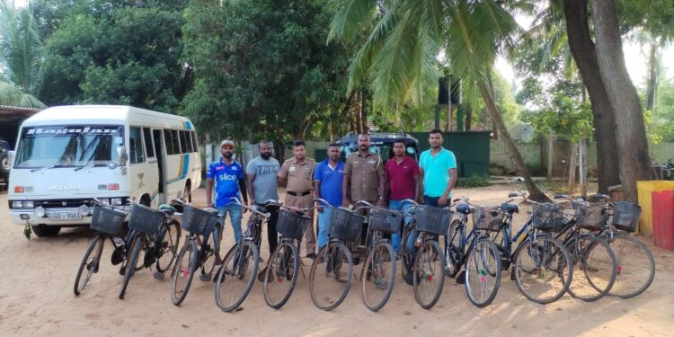 யாழில். துவிச்சக்கர வண்டிகளை திருடிய குற்றத்தில் ஒருவர் கைது – 12 துவிச்சக்கர வண்டிகள் மீட்பு.