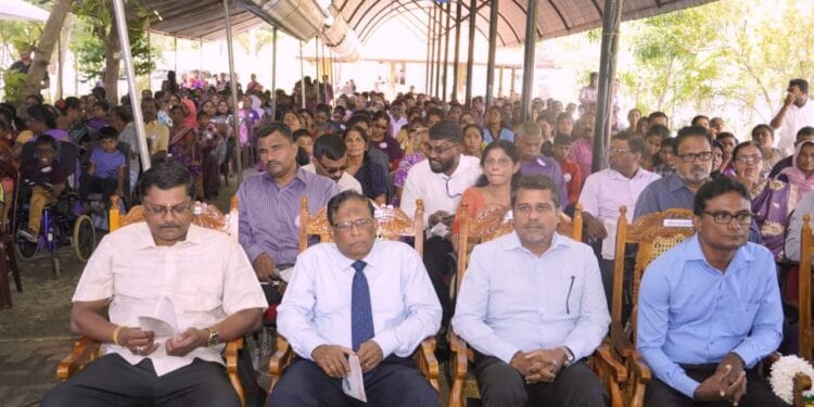 மாற்றாற்றலுடையவர்கள் ஒருபோதும் நிவாரணம் தருமாறு எங்களை அணுகுவதில்லை.