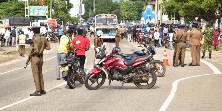 மன்னார் நீதிமன்றத்தில் துப்பாக்கிச் சூட்டு சம்பவம்