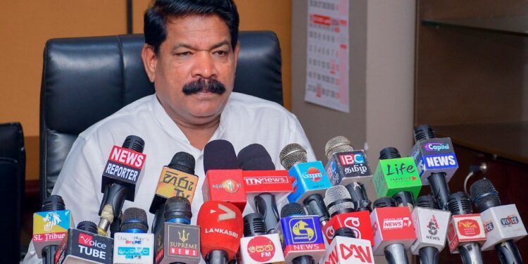 யாழில் வேட்புமனு தாக்கல் செய்த தேசிய மக்கள் சக்தி..