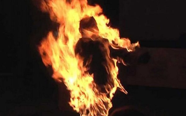 தீ விபத்தில் சிக்கி ஒருவர் உயிரிழப்பு…