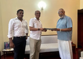 சீ.விக்கும் சுமந்திரனுக்குமிடையில் ஒப்பந்தம்