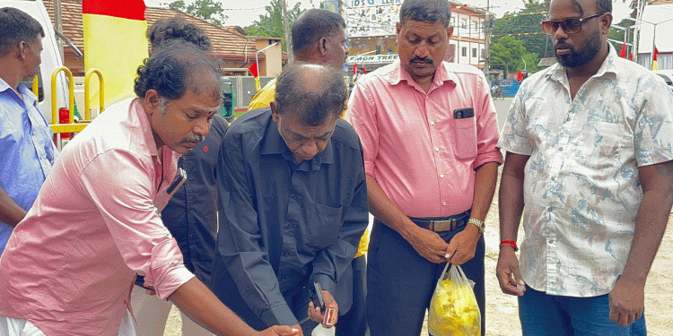 மாவீரர்களுக்கு அஞ்சலி செலுத்திய எம்.கே.சிவாஜிலிங்கம்