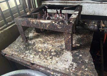 மன்னார் பொது வைத்தியசாலையில் அதிரடி நடவடிக்கைகளை மேற்கொண்ட நகர சபையின் சுகாதார குழு