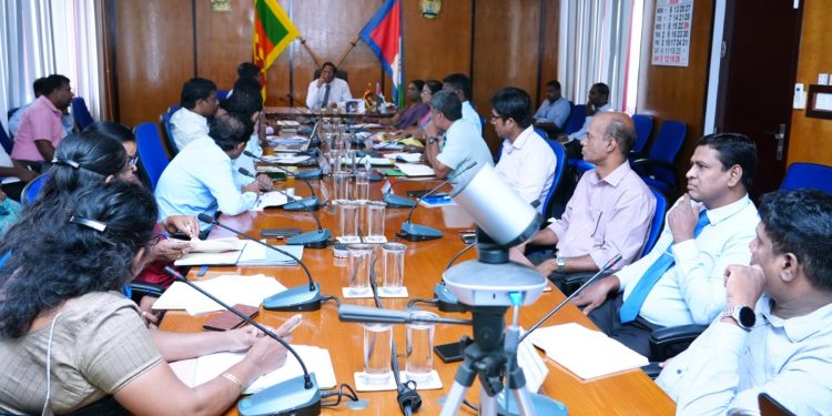 வடக்கில் வருட இறுதி மழைக்கு முன் அபிவிருத்திகளை திட்டங்களை நிறைவு செய்ய பணிப்பு