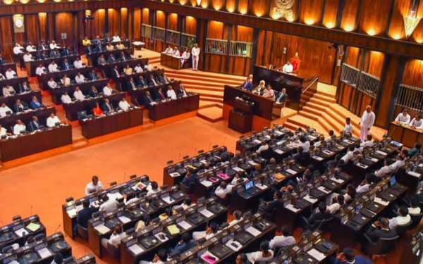 பாராளுமன்றில் அவசரகால சட்டத்திற்கு கிடைத்துள்ள அங்கீகாரம்