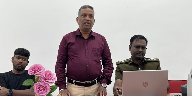 உணவக உரிமையாளர்களுக்கு சுகாதார பரிசோதகரால் தெளிவூட்டல்!