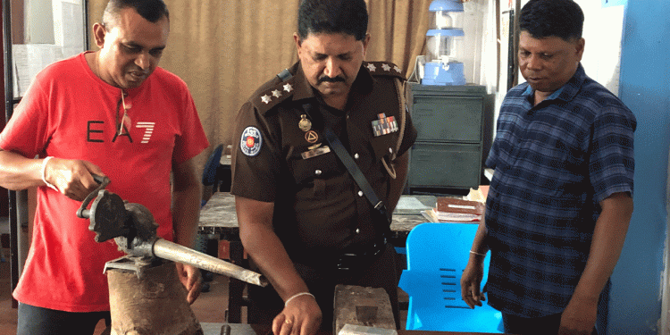 மட்டக்களப்பில் போலி தங்க ஆபரணங்களை வடிவமைத்தவர் கைது