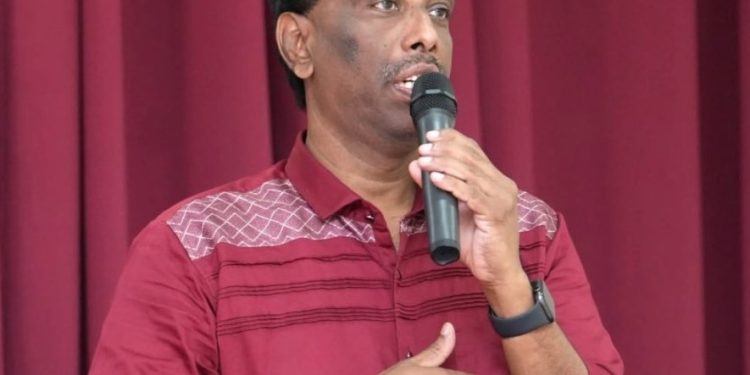 உள்ளூராட்சி மன்றங்கள் பொதுச் சுகாதார வசதிகளை கண்காணிக்க வேண்டும் – கலாநிதி ஜே.விவேகானந்தன் கோரிக்கை