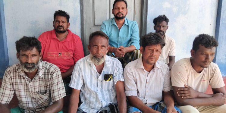 தமிழக கடற்தொழிலாளர்களின் அத்துமீறல்களை கட்டுப்படுத்த கோரி போராட்டம்