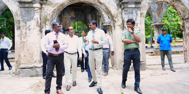 யாழ்ப்பாண பழைய கச்சேரி , மந்திரிமனை ஆகியவற்றை பாதுகாக்க நடவடிக்கை