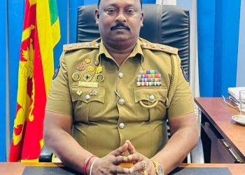 வவுனியா மாநகர சபை முன்னாள் மேயர் உட்பட நால்வரை கைது செய்ய உத்தரவு