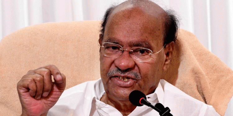 அரசியலில் இருந்து ஓய்வு பெறும் வைத்தியர் ராமதாஸ்