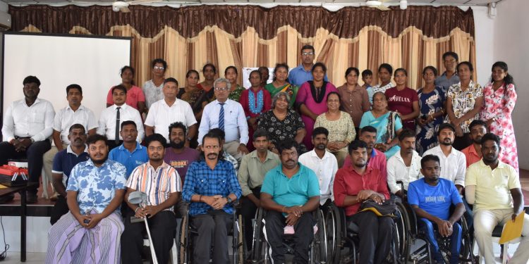 மன்னாரில் பயிற்சி நெறிகளை நிறைவு செய்தோருக்கு சான்றிதழ் வழங்கி வைப்பு