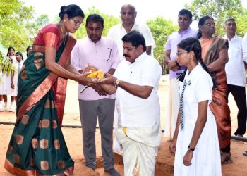 யாழ்ப்பாணம் இந்து மகளிர் கல்லூரியில் அடிக்கல் நாட்டு விழா
