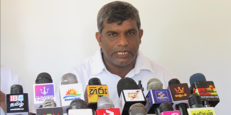 மட்டக்களப்பில் அரச திணைக்களங்களில் முறைகேடு – மட்டு மாவட்ட ஈ.பி.டி.பி ஒருங்கிணைப்பாளர் அந்தனிசில் ராஜ்குமார் குற்றச்சாட்டு