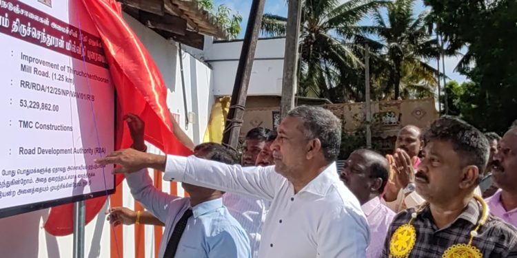 வவுனியாவில் ஆரம்பிக்கப்பட்டுள்ள உக்கிளாங்குளம் வீதியின் புனரமைப்பு பணிகள்