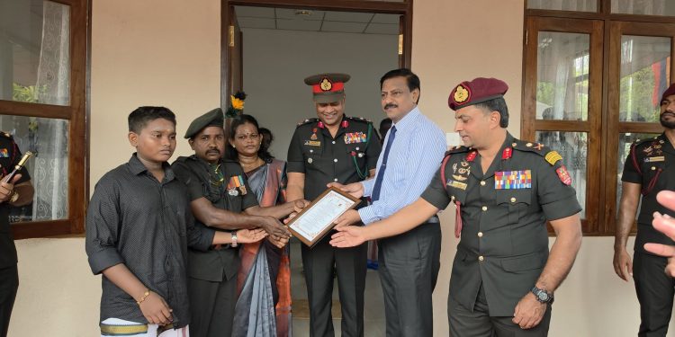 யாழில் இராணுவ வீரருக்கு வழங்கப்பட்ட 1.5 மில்லியன் ரூபாய் பெறுமதியான வீடு