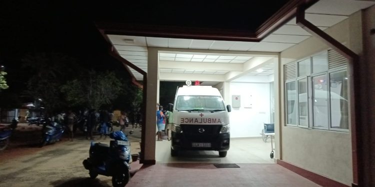 குறிகட்டுவான் படகு விபத்து – 10 பேர் வைத்தியசாலையில் அனுமதி