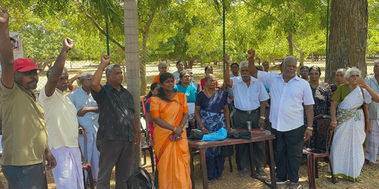 மயிலிட்டியில்  17ஆவது வாரமாக தொடரும் போராட்டம்