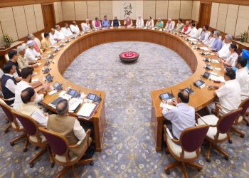 இந்திய மத்திய அமைச்சரவையில் புதுமுகங்களுக்கு வாய்ப்பளிக்க திட்டம்