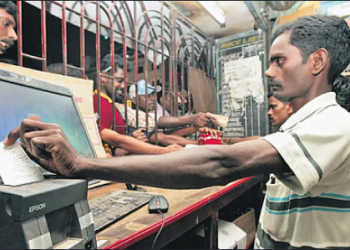 டாஸ்மாக்கில் கூடுதல் விலை: வழக்குப் பதிவு செய்ய சென்னை உயர் நீதிமன்றம் உத்தரவு!