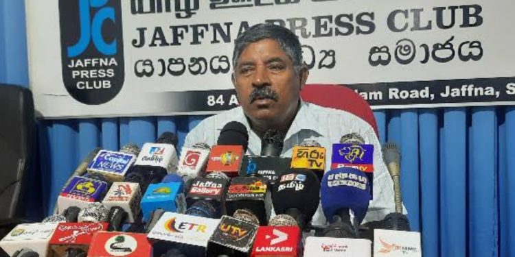 பெரும் முதலாளிகளின் கடலட்டை வளர்ப்பால் சிறு மீனவர்கள் பாதிப்பு