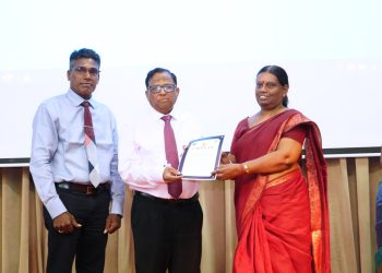 வடக்கு மாகாண சபையின் திணைக்களங்களுக்கு விசேட  கௌரவிப்பு நிகழ்வு