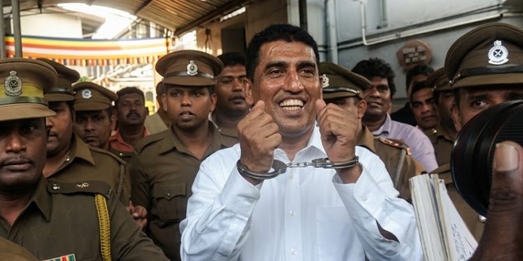 முன்னாள் அமைச்சர் ஜோன்ஸ்டன் பெர்னாண்டோவிற்கு பிணை