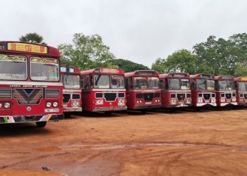 வடமராட்சி கிழக்கில் அரச பேருந்தால் அவதியுறும் பயணிகள்