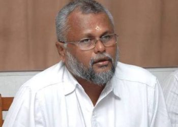 அசாத் மௌளானாவின் தந்தைக்கு வேலை வழங்கியதாக டக்ளஸ் தெரிவிப்பு