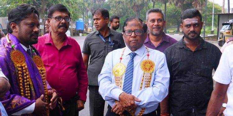 இணைந்த நேர அட்டவணைக்கு கட்டுப்படாதவர்கள் மீது நடவடிக்கை – வடமாகாண ஆளுநர்
