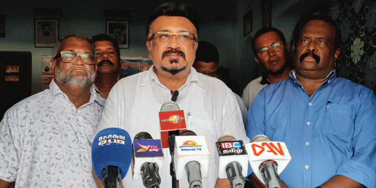 அனைத்துத் தமிழ் அரசியல் சக்திகளையும் ஒன்றிணைக்க ரெலோ தீர்மானம்!